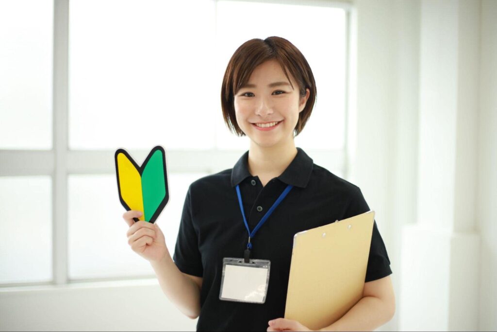 介護士ユニフォームはおしゃれに!現場で人気の選び方&おすすめ紹介