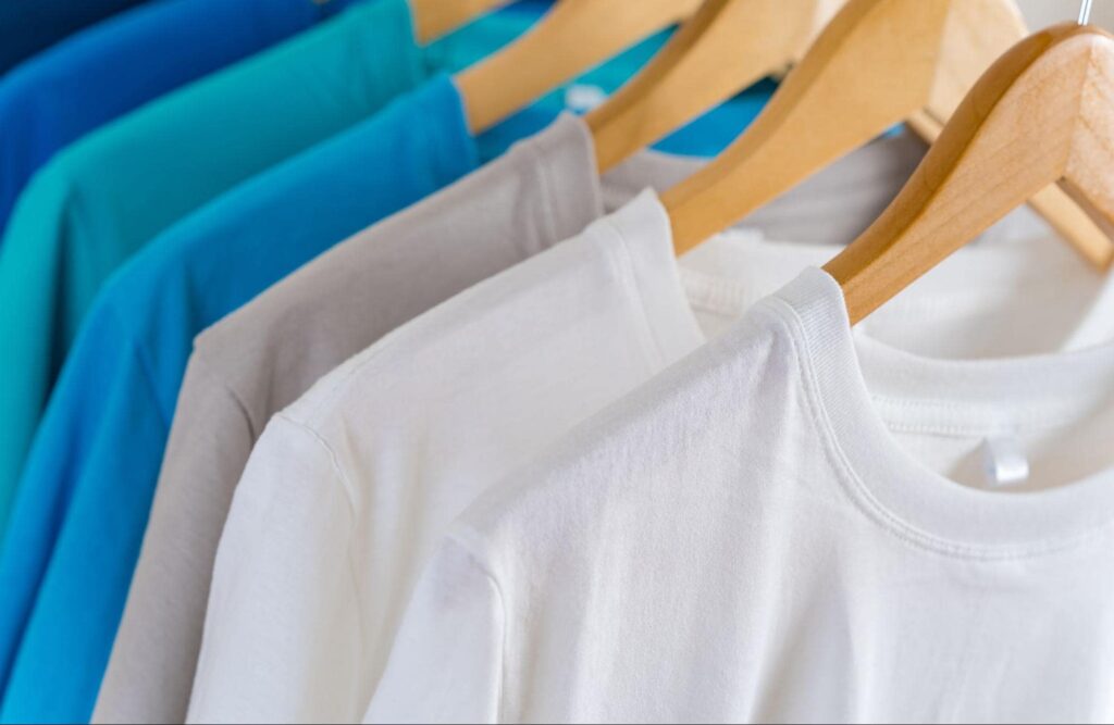 オリジナルTシャツを販売!小規模導入のメリットで新規事業を開始